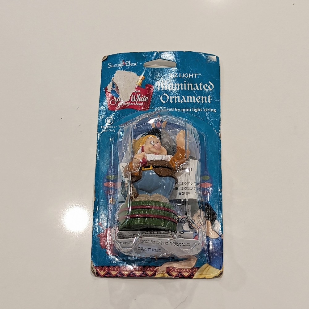 Vintage Snow White Seven Dwarfs Happy Ez Light Illuminated Ornament